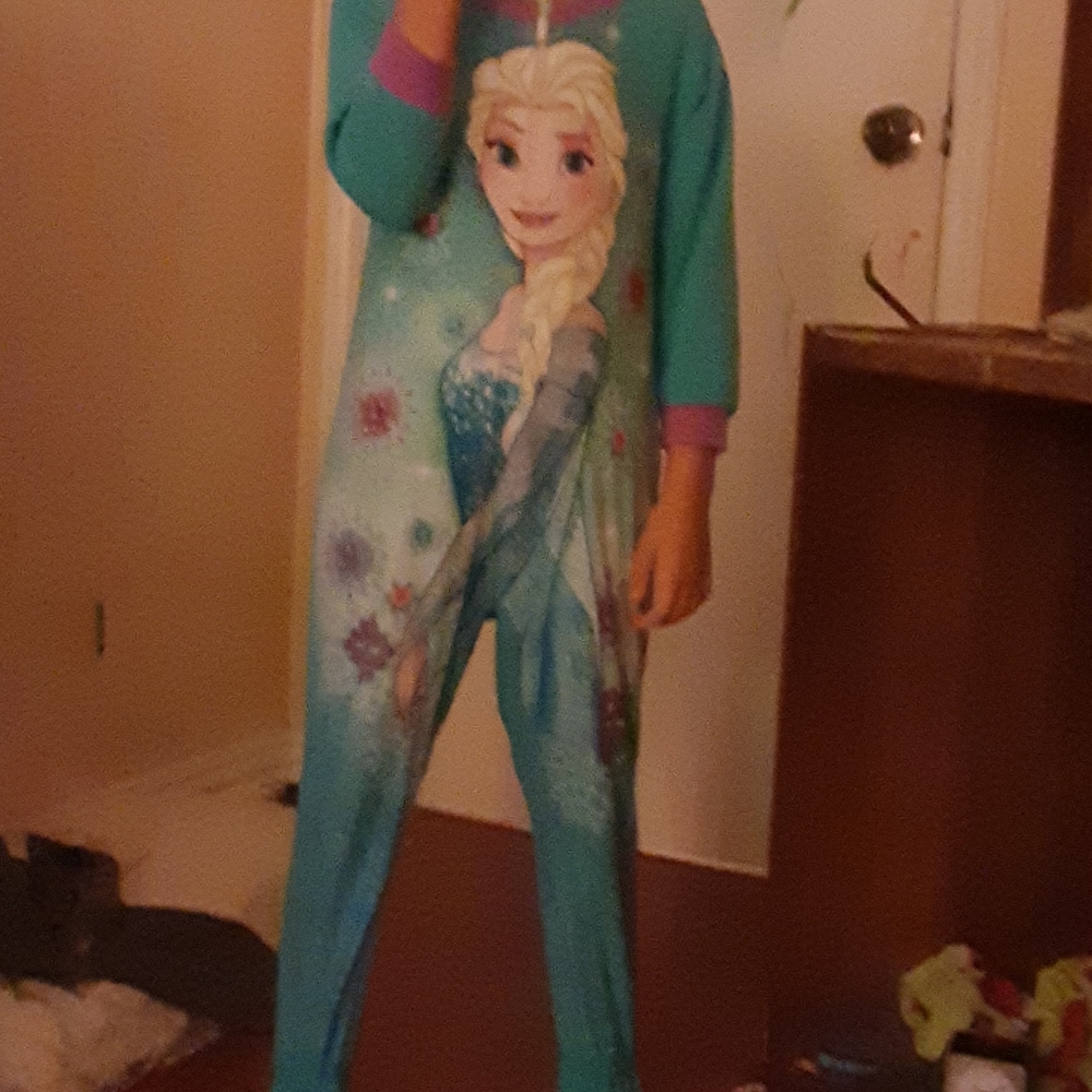 Pj - Picture 2 of 2